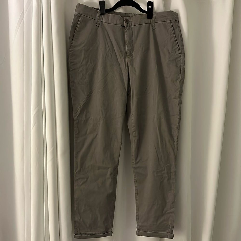 Khaki ankle skinny pants. Never worn